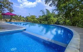 Pepper Green Wayanad Resort With Swimming Pool